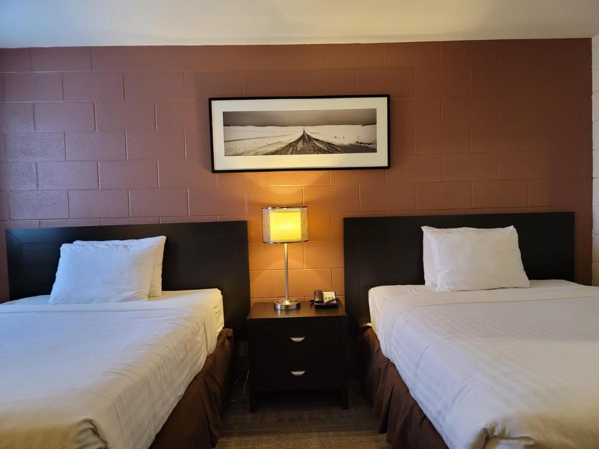 Roadking Inns Motel YYC Exterior foto